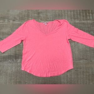 VS Bright Pink V Neck